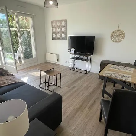 Studio Avec Jardin Centre Ville Cabourg La Roseraie Exterior photo